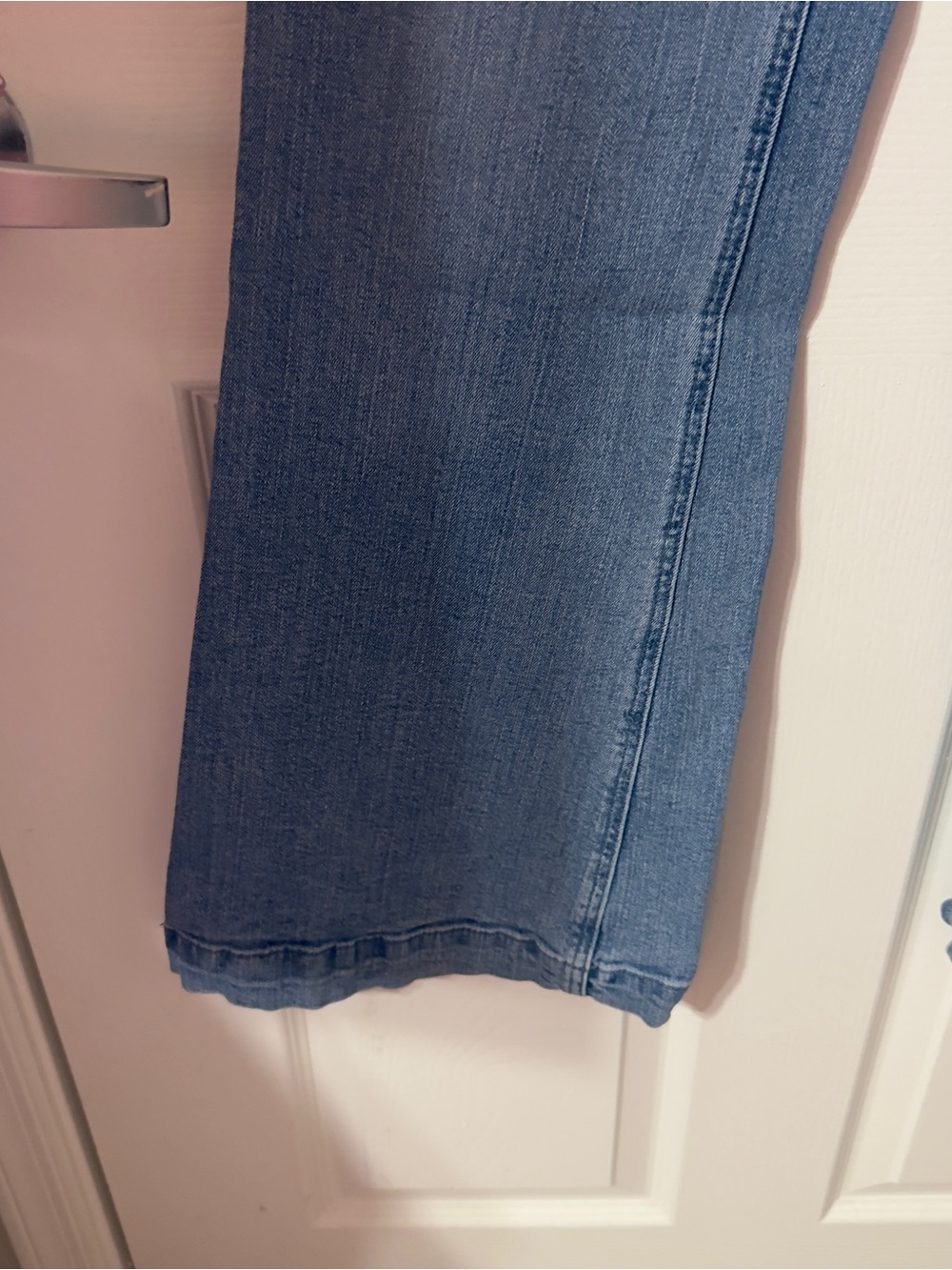 Forever 21 Light Wash High-Rise Flare Jeans with Button Detail - Picture 2 of 7